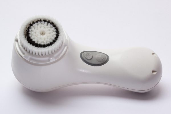 Cleansing brushes seven year arc