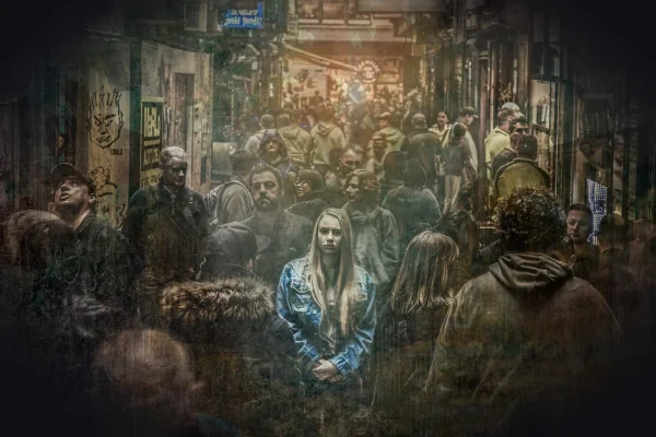 woman, alone, crowd, sad, depressed, depression, loneliness, unhappy, emotional, anxiety, grief, alone, alone, crowd, cr