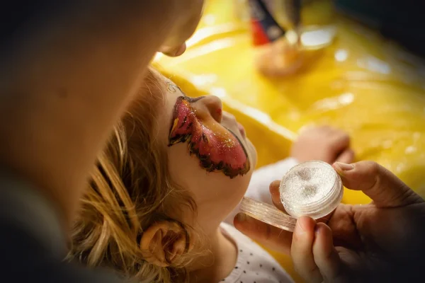 face painting, child, make up, face, fun, pleasure, butterfly, glitter, motive, face painting, face painting, face paint