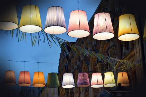 summer, evening, night, downtown, moscow, city, urban, scene, fest, festival, celebration, ice cream, lamps, colorful, b