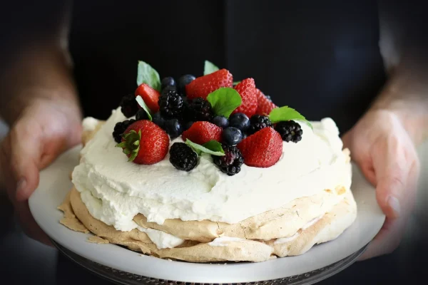 mixed berries, pavlova, pie, cake, sweet, whipped cream, meringue, mint, dessert, summer, delicious, blueberries, blackb
