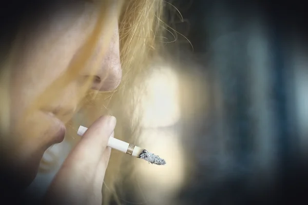 woman, portrait, cigarette, smokey, smoke, butts, young girl, model, face, human, beautiful, person, beauty, youth, youn