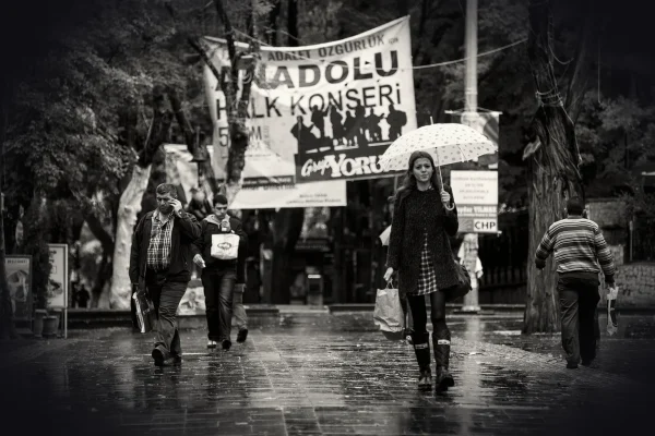 street, black white, street photography, dark, documentary, composition, forgotten, town center, city, trip, black, peop
