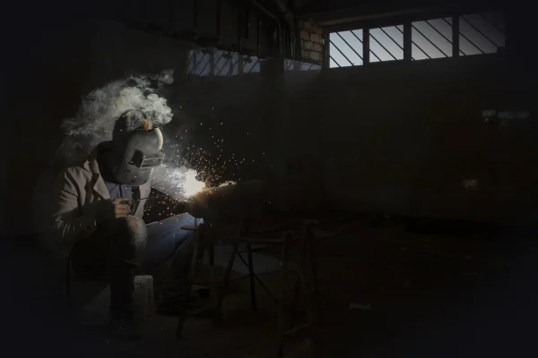 job, welding, people, life, lifestyle, iran, qom, qom province, work, labor, person, mask, man, canon photography, persi