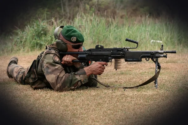 gun, french foreign legion, military, army, soldier, weapon, guns, rifle, man, shooter, shooting, shoot, brown army, bro