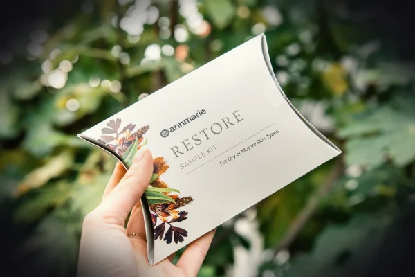 white Restore box