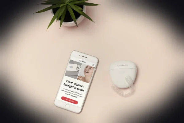 silver iPhone 7