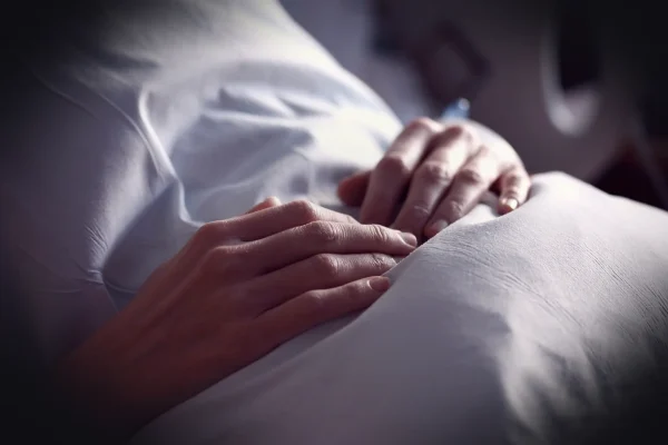 healing, patient, holding, pillow, soft, low light, rest, resting, hospital, bed, bedroom, person, doctor, medical, bala