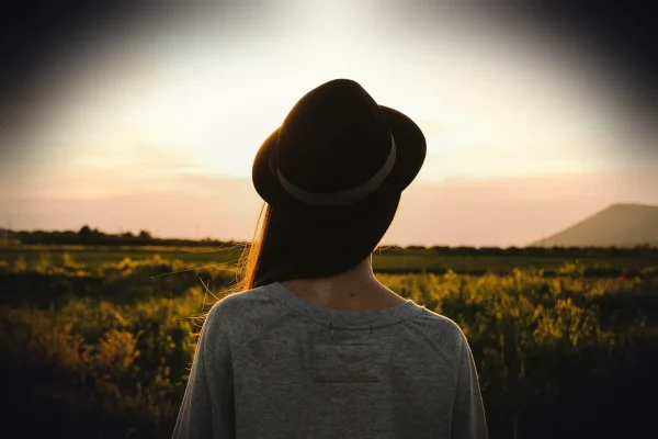woman, country side, hat, summer, field, young, female, girl, relax, calm, nature, peaceful, quiet, pasture