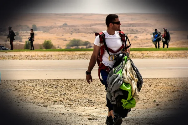 parachute, skydiving, parachuting, after skydiving, parachutist, silhouette, jump, jumping, people, man, person, human,