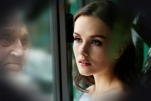 woman, young, old, mirrors, mirror image, window, view, comparison, girl, seniorin, present, future, granny, skin, beaut