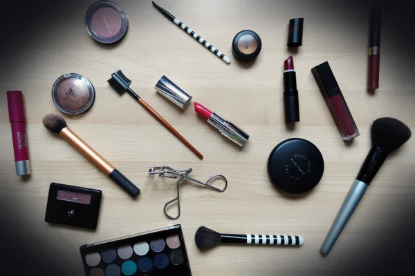 makeup, lipstick, make-up, foundation, cosmetic, powder, brush, lips, glamour, woman, makeup brush, mac, gray makeup, gr