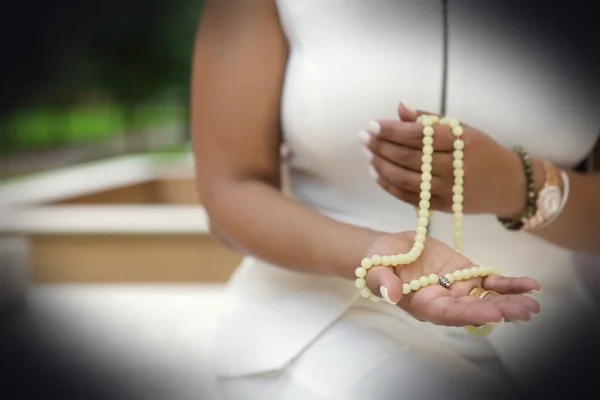 woman, people, adult, prayer beads, meditation, prayer, prayer beads, prayer beads, prayer beads, prayer beads, prayer b