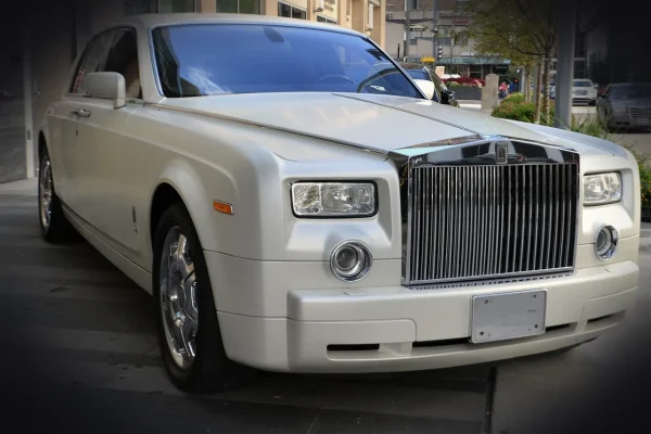 rolls-royce, luxury car, new car, cream, white, vehicle, transportation, technology, new, luxury, car, auto, transport,