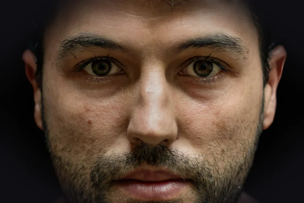close-up photography of man with beard