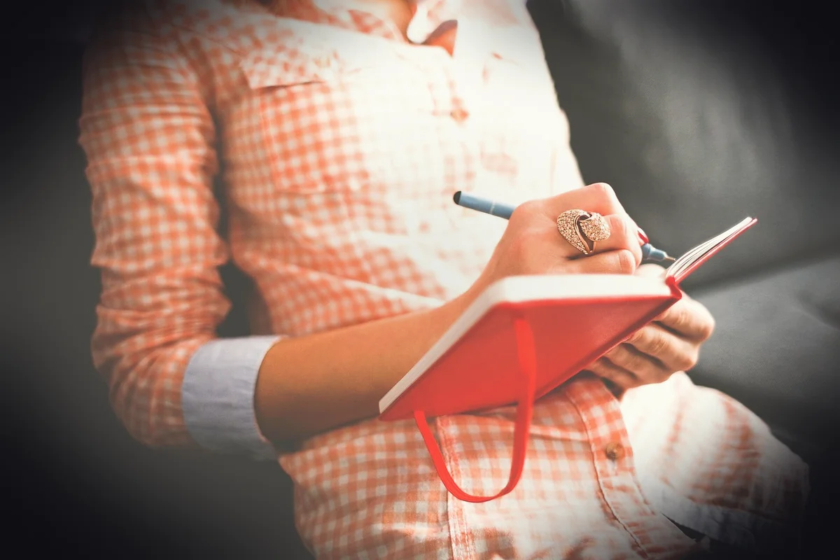 female, diary, journal, write, beautiful, inspire, create, sketch, contemplate, girl, think, inspiration, plan, schedule, cre