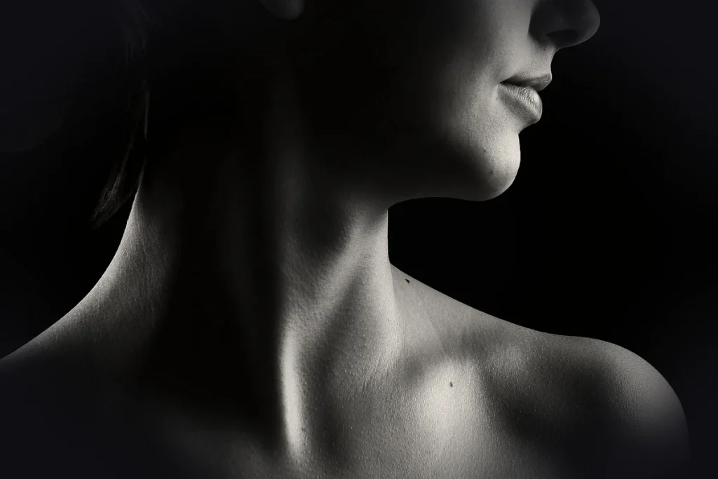 neck, black and white, beauty, girl, skin, body, woman, sholder, lips, profile