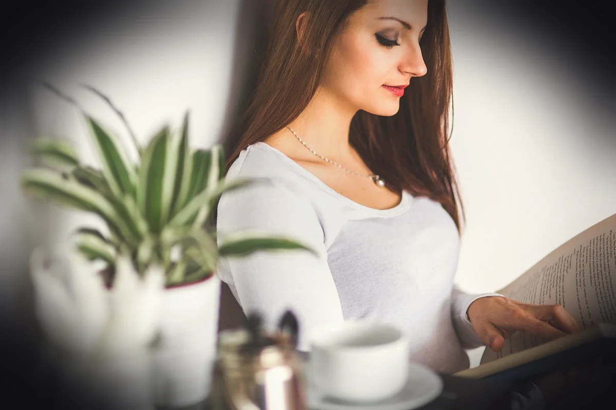 book, reading, read, relaxation, relaxing, home, girl, woman, young, female, lady, interior, study, face, person, lifestyle,