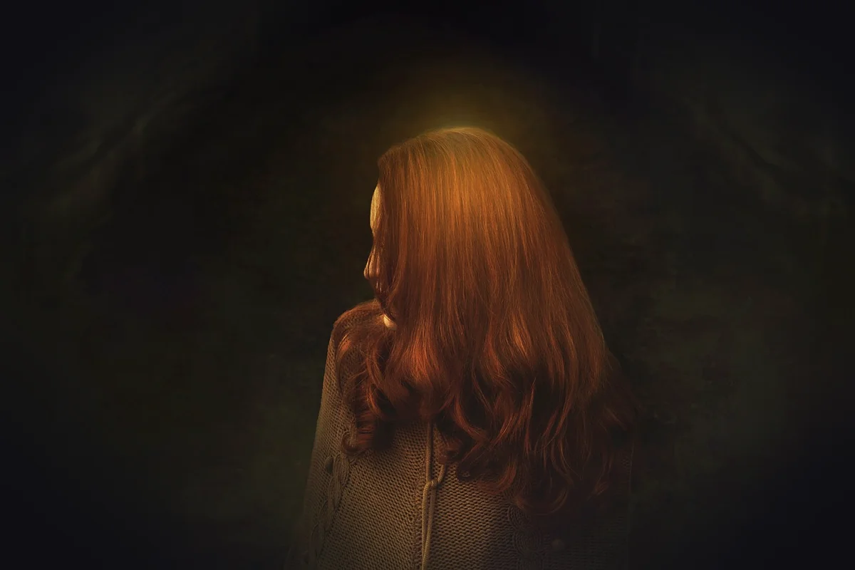 the zoning, the darkness, darkness, woman, yarn hair, locale, throughts, lured, good hair, hair, long hair, light, girl, natu
